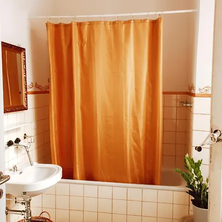 ゲストハウス Bed & Blessing / Casa Borgo