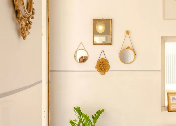 Bed & Blessing / Casa Borgo Locarno