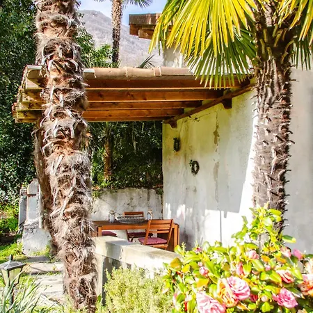 Bed & Blessing / Casa Borgo Gasthof Locarno